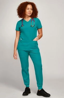 Heartsoul Women's Pitter-Pat Scrub Top & Tapered Jogger Scrub Pant Set