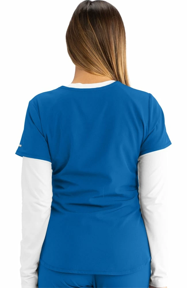 Skechers Women's Vitality V-Neck Scrub Top & Logo Waistband Scrub Pant Set 4 Skechers Women's Vitality V-Neck Scrub Top & Logo Waistband Scrub Pant Set - Image 2