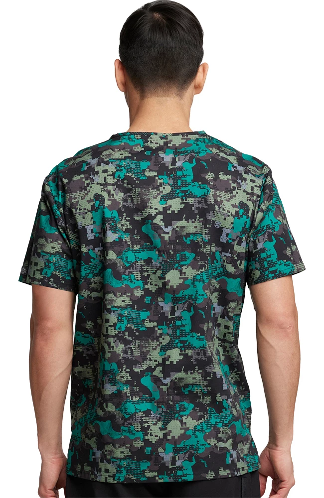 Dickies Men's V-Neck Digital Camo Print Scrub Top 4 Dickies Men's V-Neck Digital Camo Print Scrub Top - Image 2