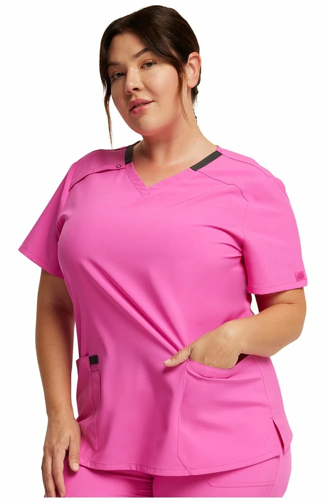 Dickies Women's V-Neck Solid Scrub Top 6 Dickies Women's V-Neck Solid Scrub Top - Image 4