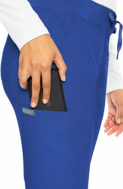 Med Couture Women's V-Neck Solid Scrub Top & Cargo Jogger Scrub Pant Set -clothings shop 7 pe 7set 650